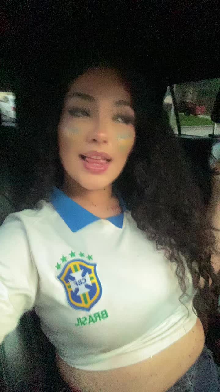 @itsallyrosee