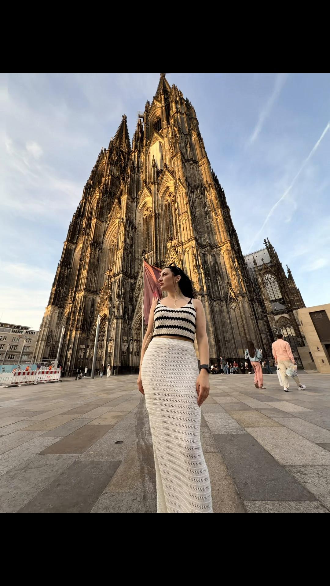 @Alis