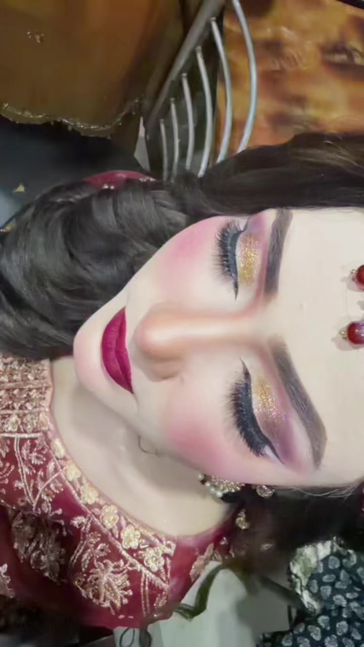 @Nazakat mekeup artist