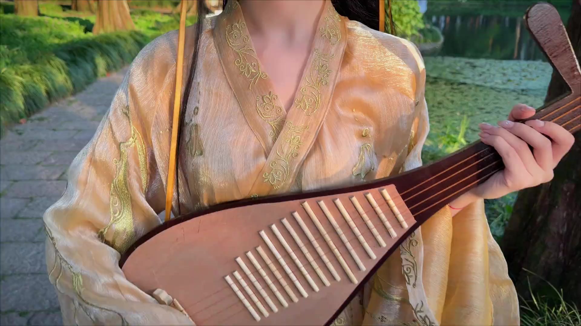 @水冰月