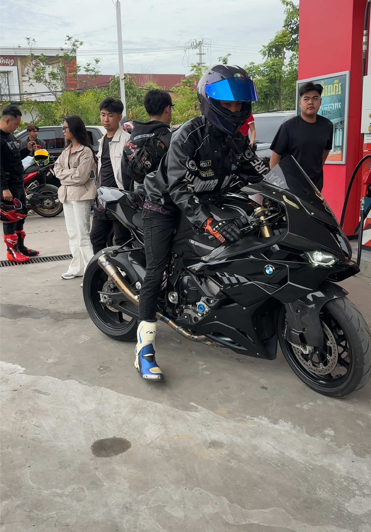 @Chan Sina-ចាន់ សុីណា