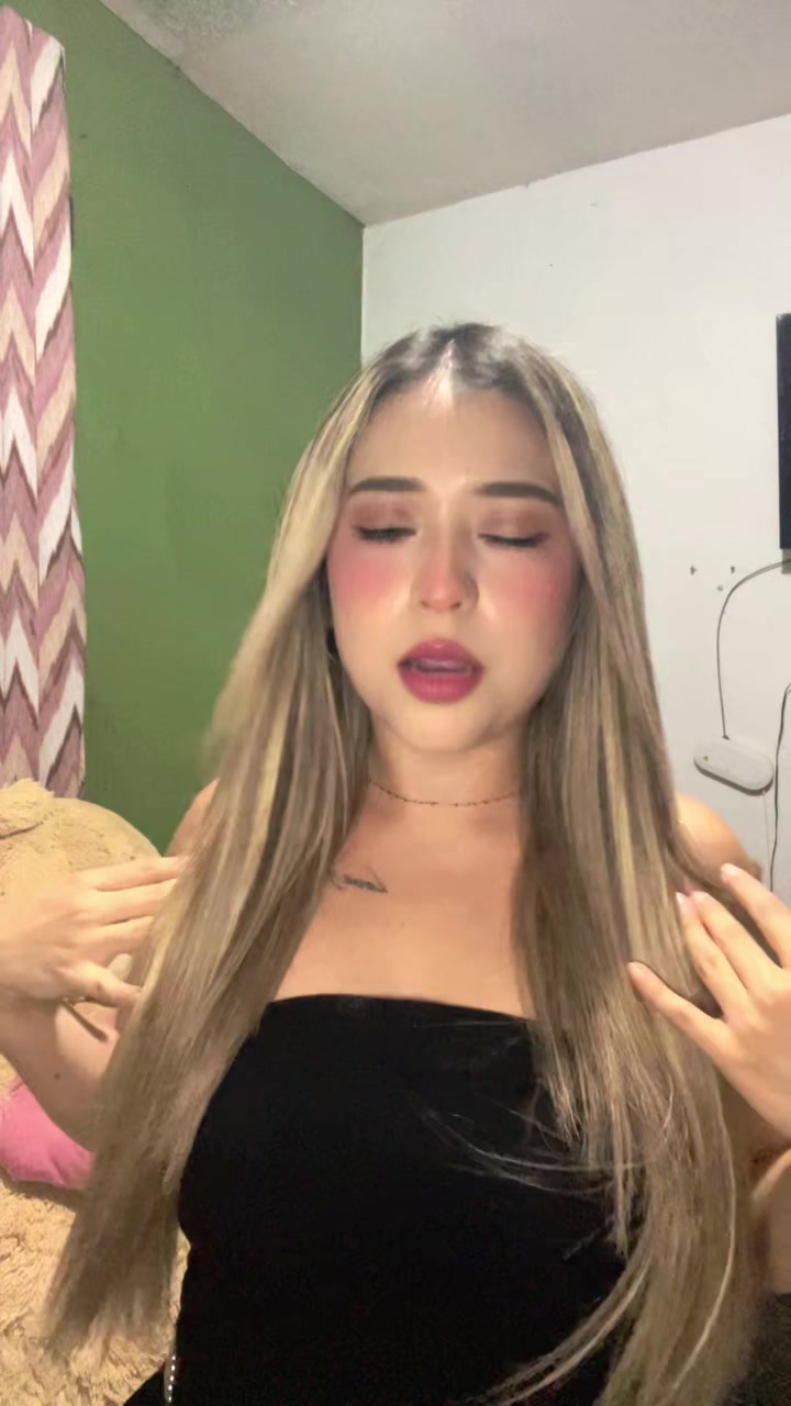 @aniralara_4