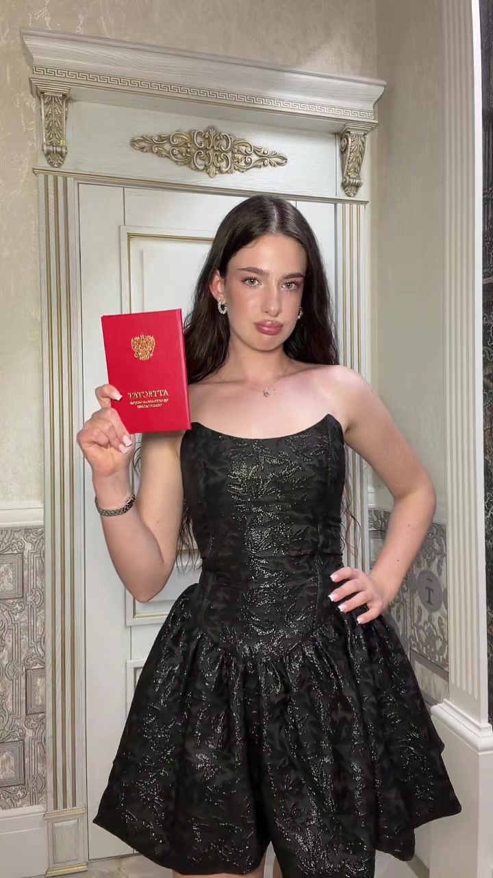 @darinaa