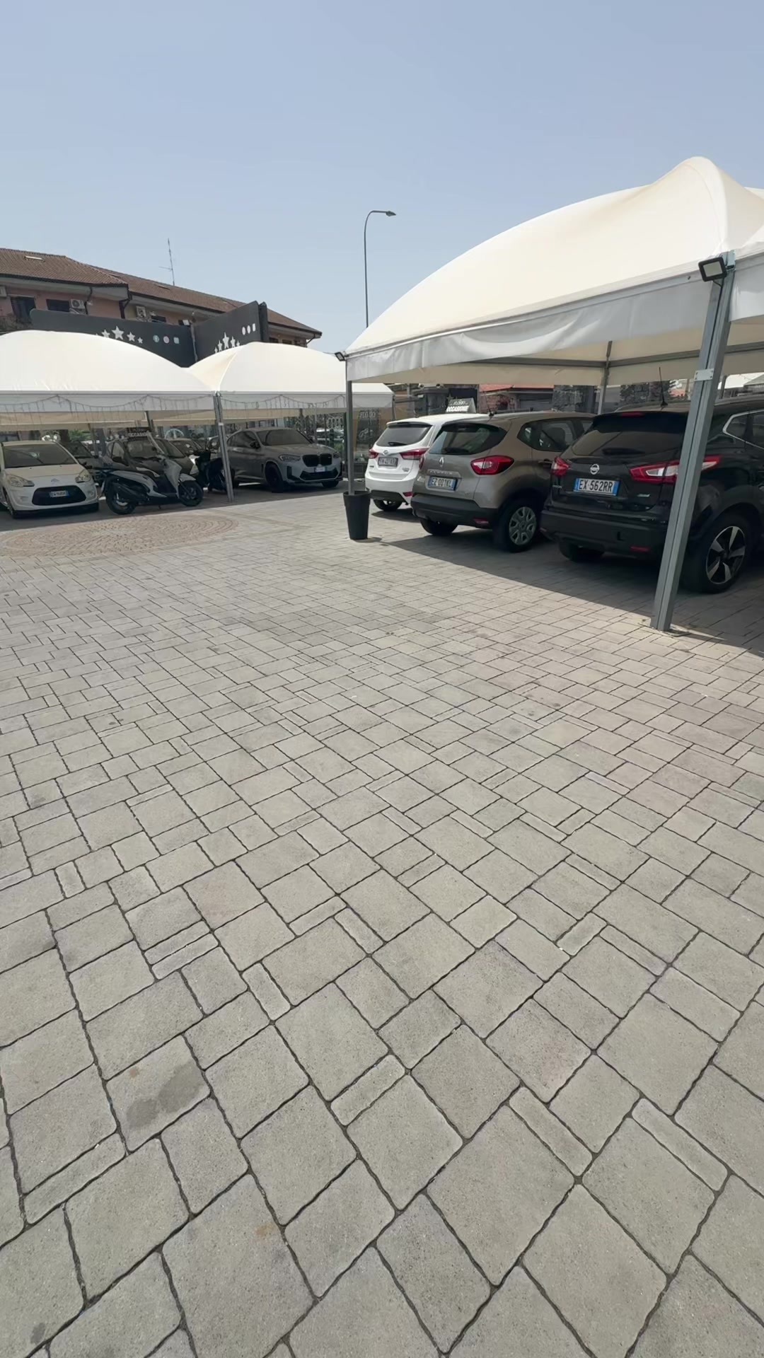 @Autosalone/Noleggio Florio
