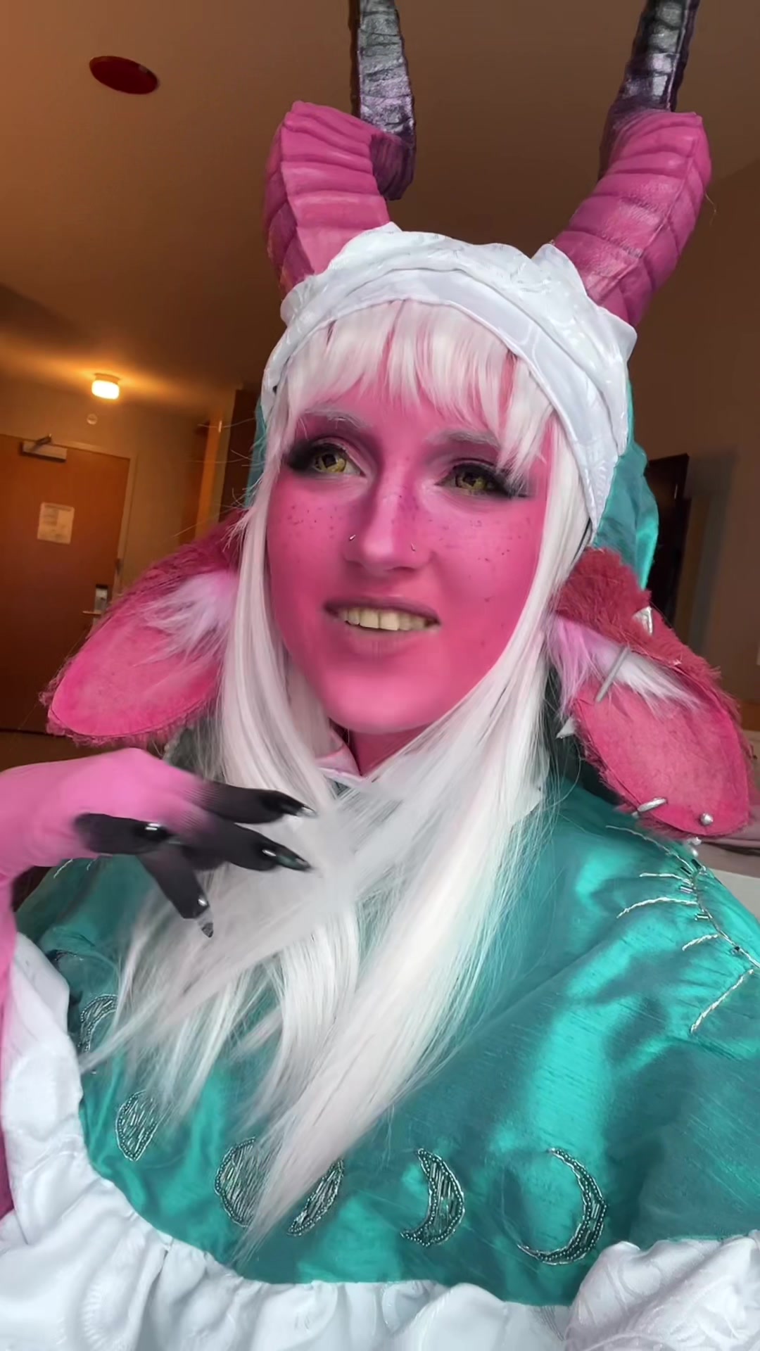 @Civil Vixen Cosplay