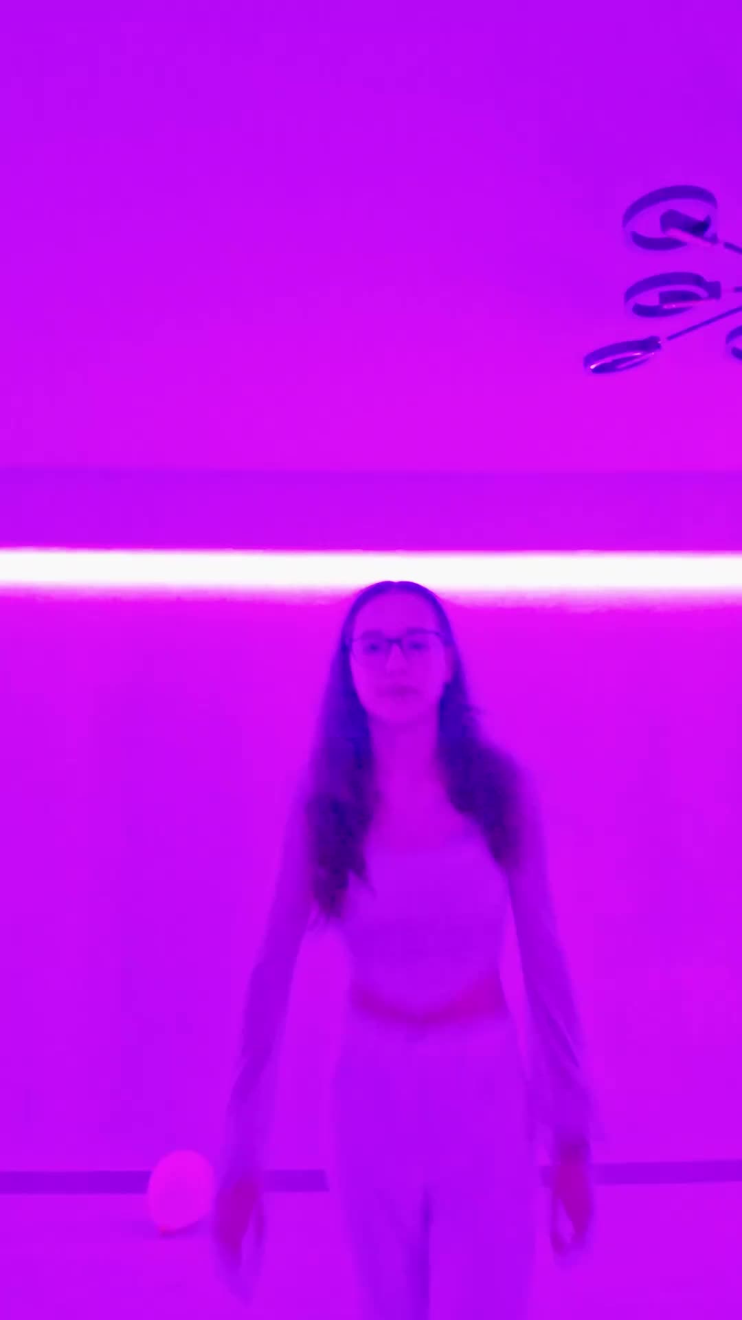 @Valentina 🇷🇴 🇧🇪❤️🔥❤️🩹