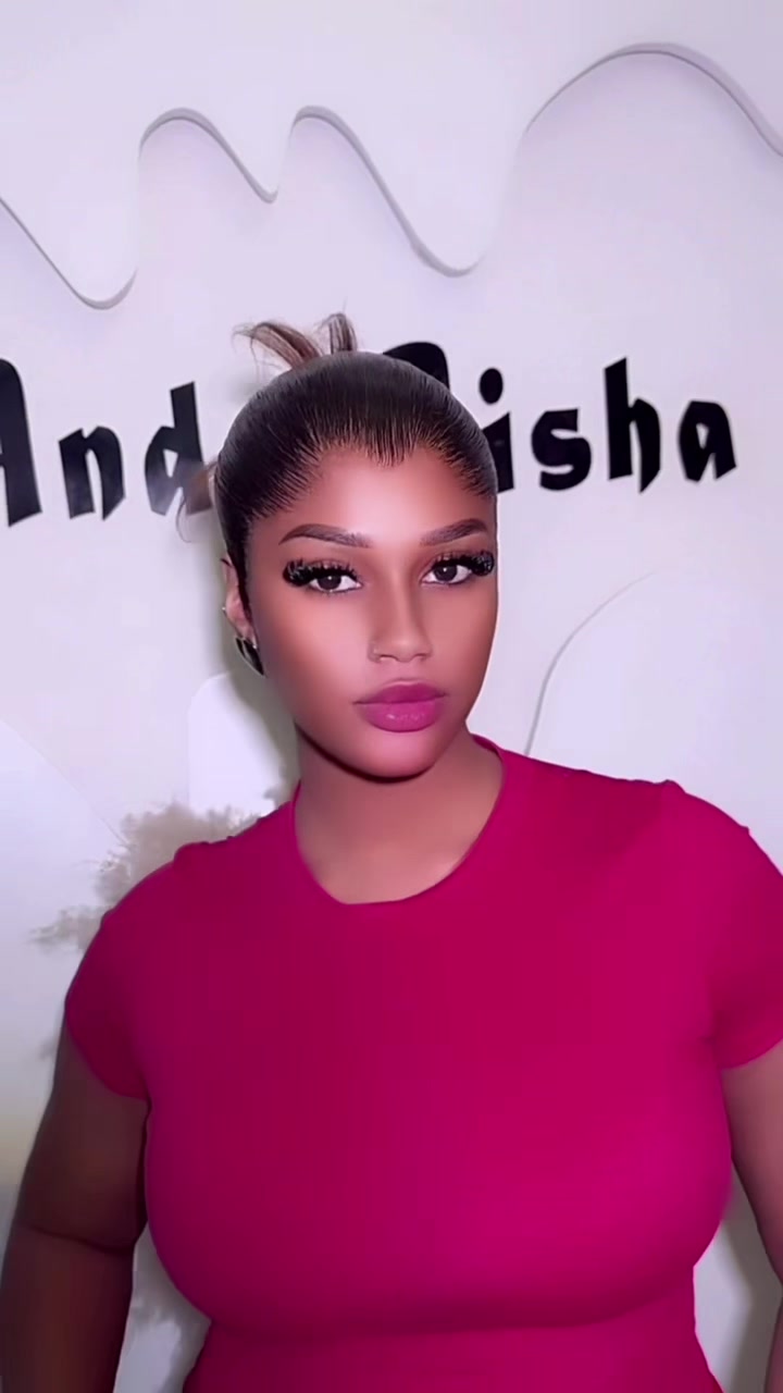 @Dija_and_Aisha