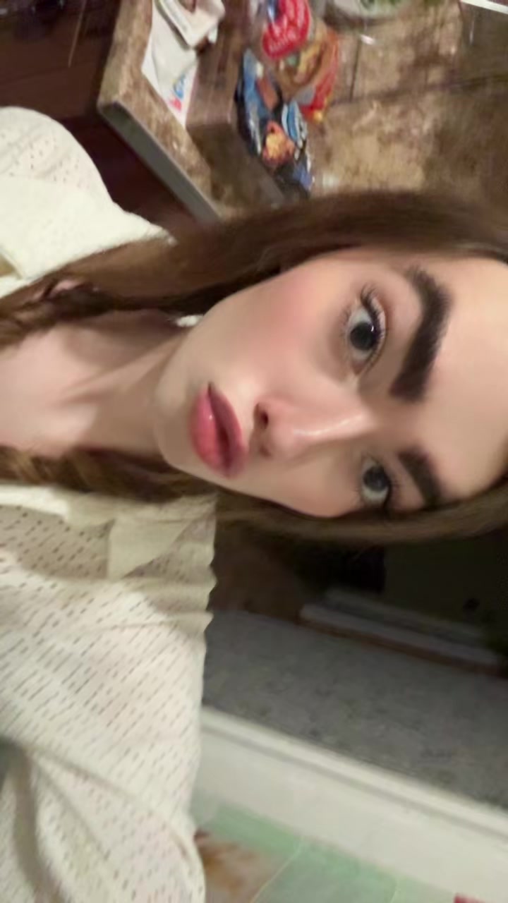@R0manEmp1re