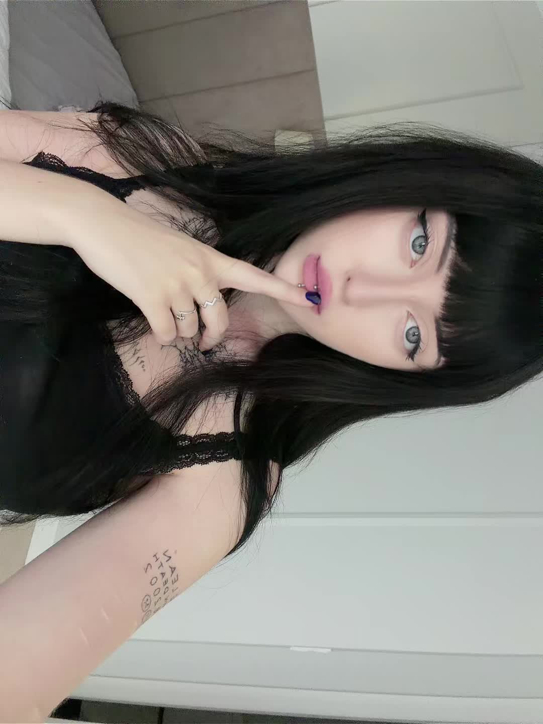 @user33083145533
