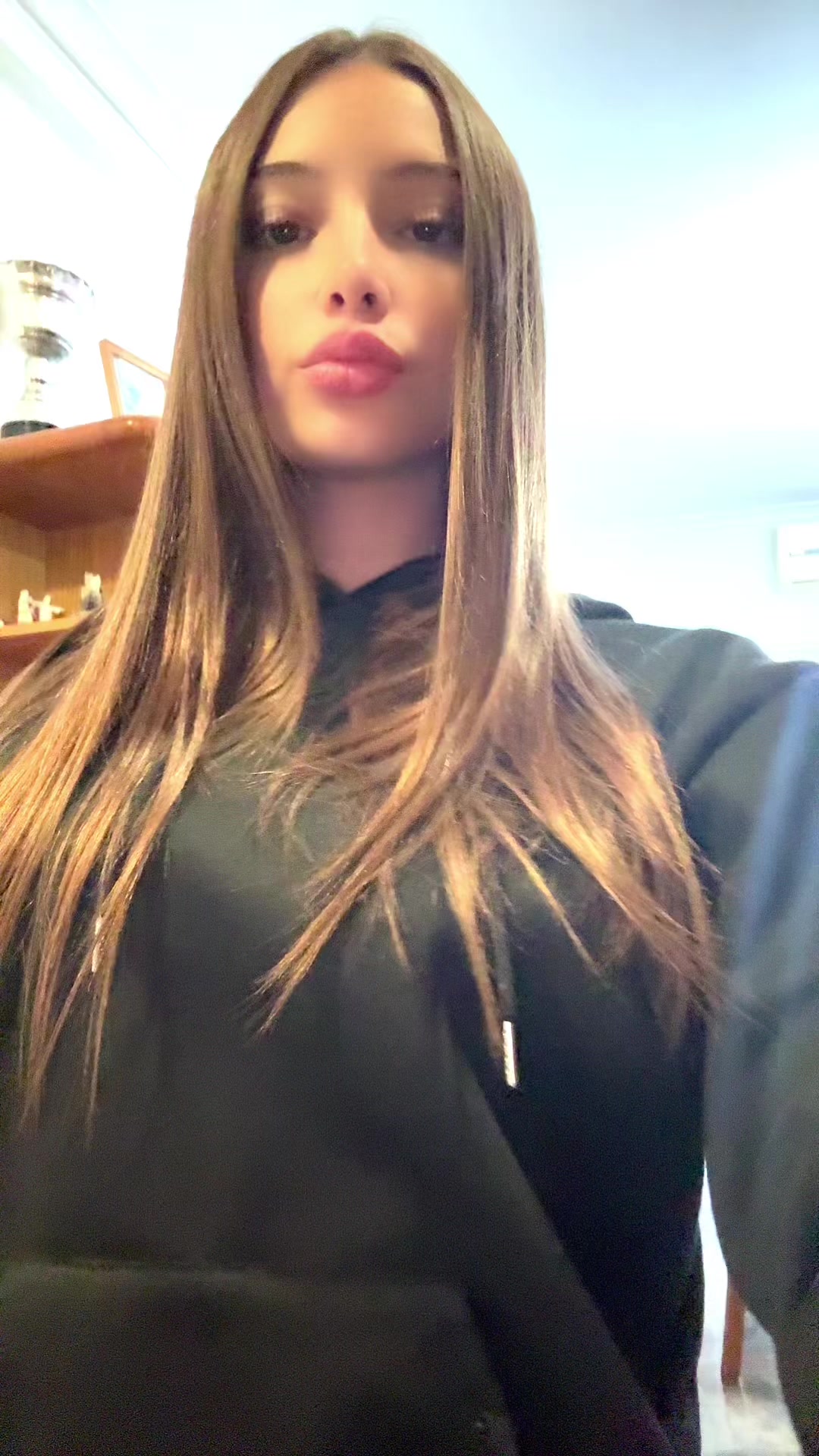 @ciarasoool