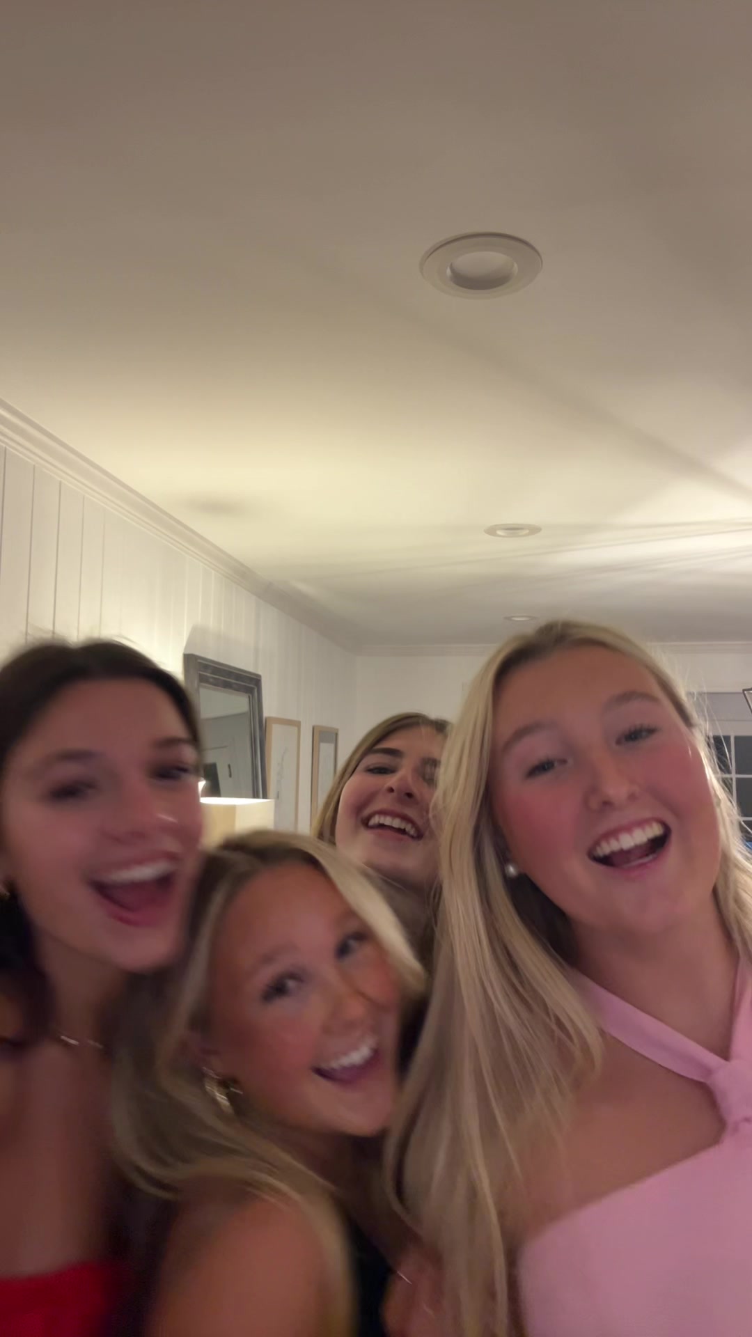 @caroline