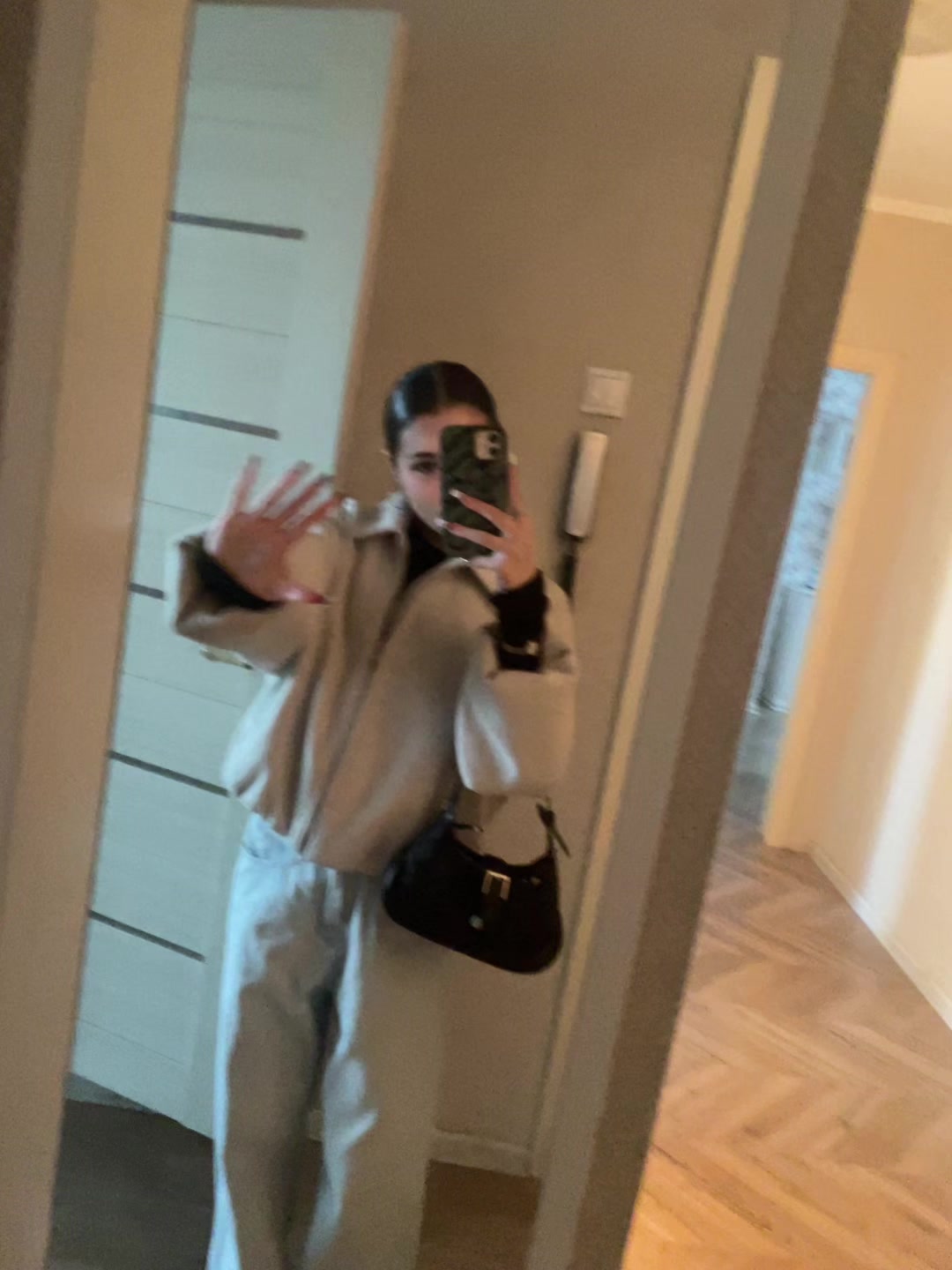 @эвиш