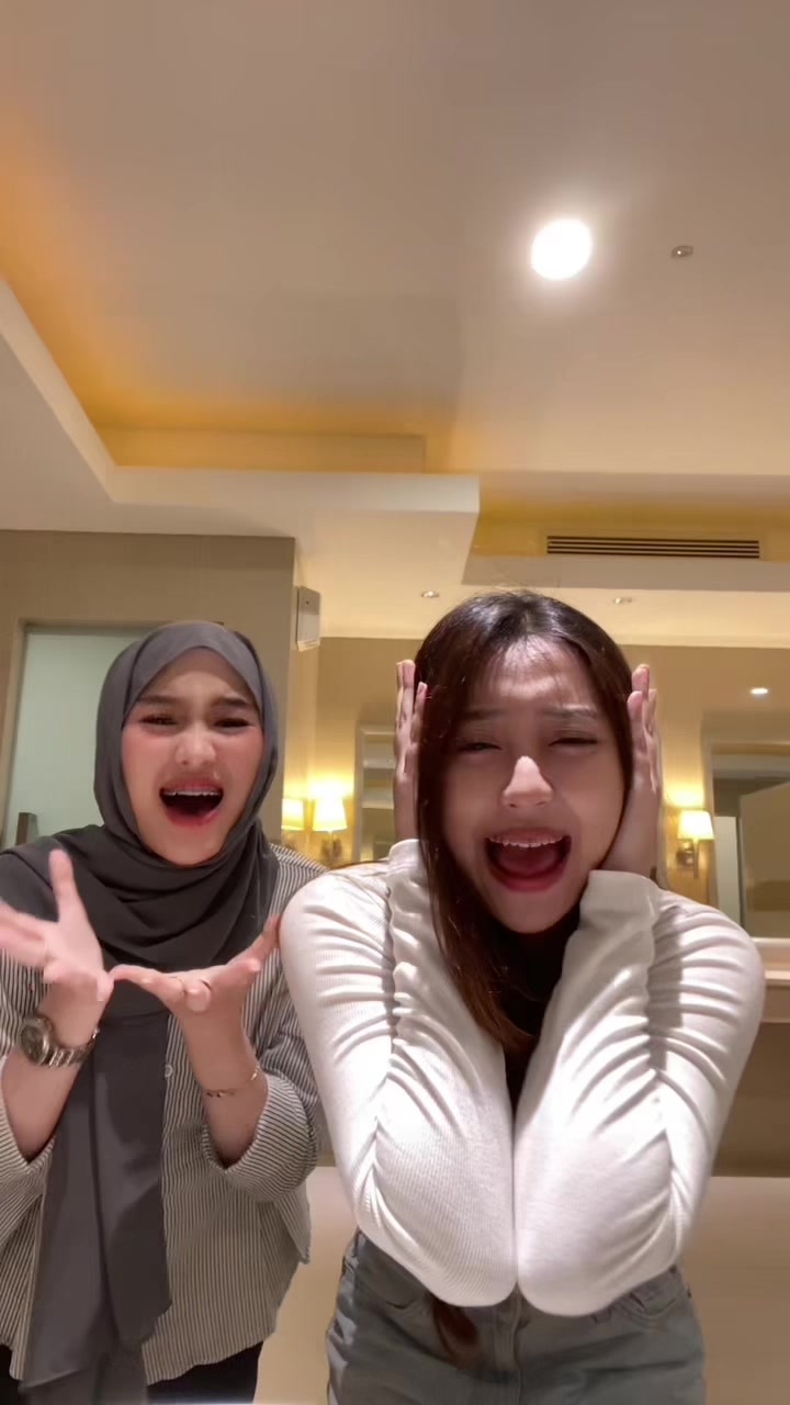 @azuziii