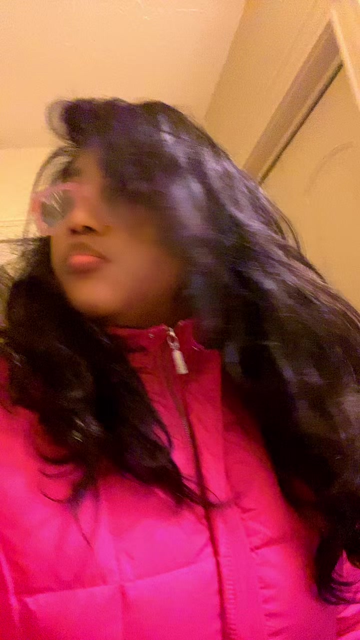 @Vanessa 🇨🇦