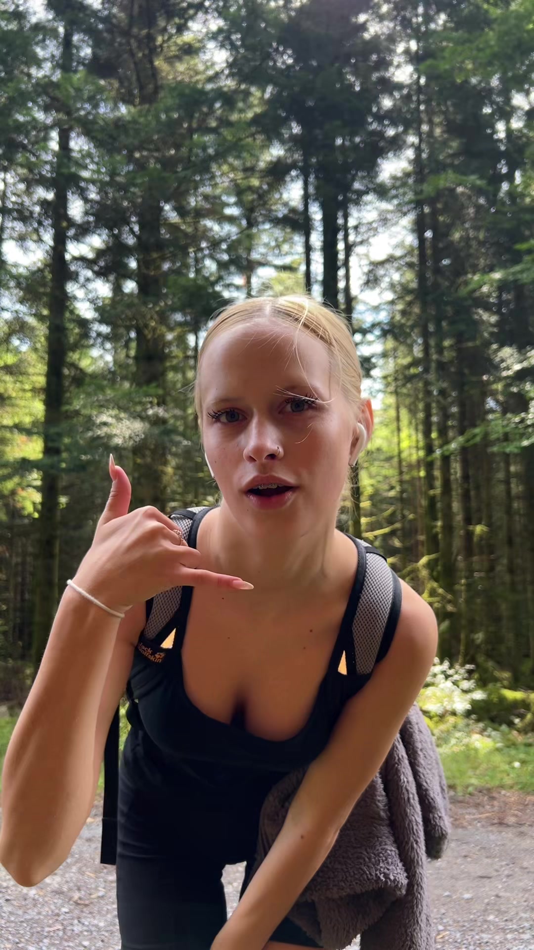 @melinasct