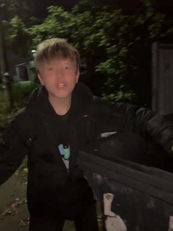@илья
