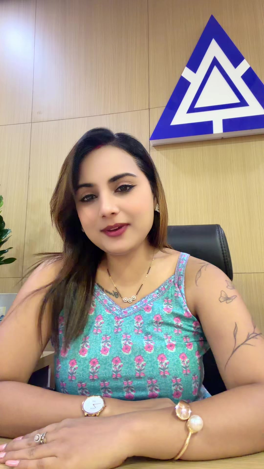 @Manisha😇