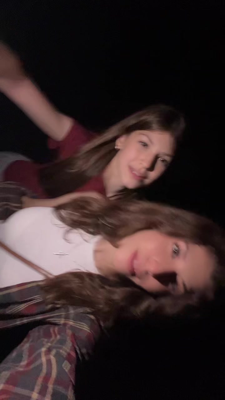 @Anasteiiiiishaa