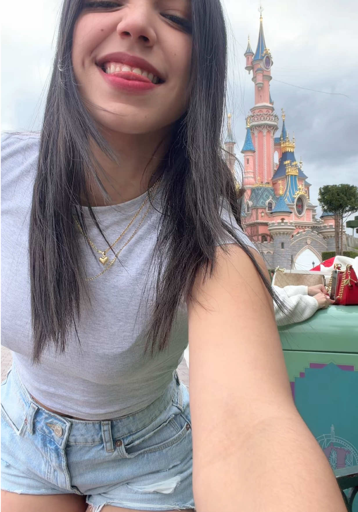 @Fernandita🦦
