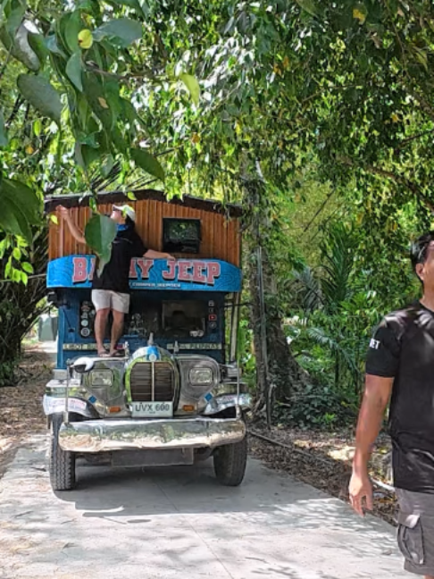@Bahay Jeep ni Antet