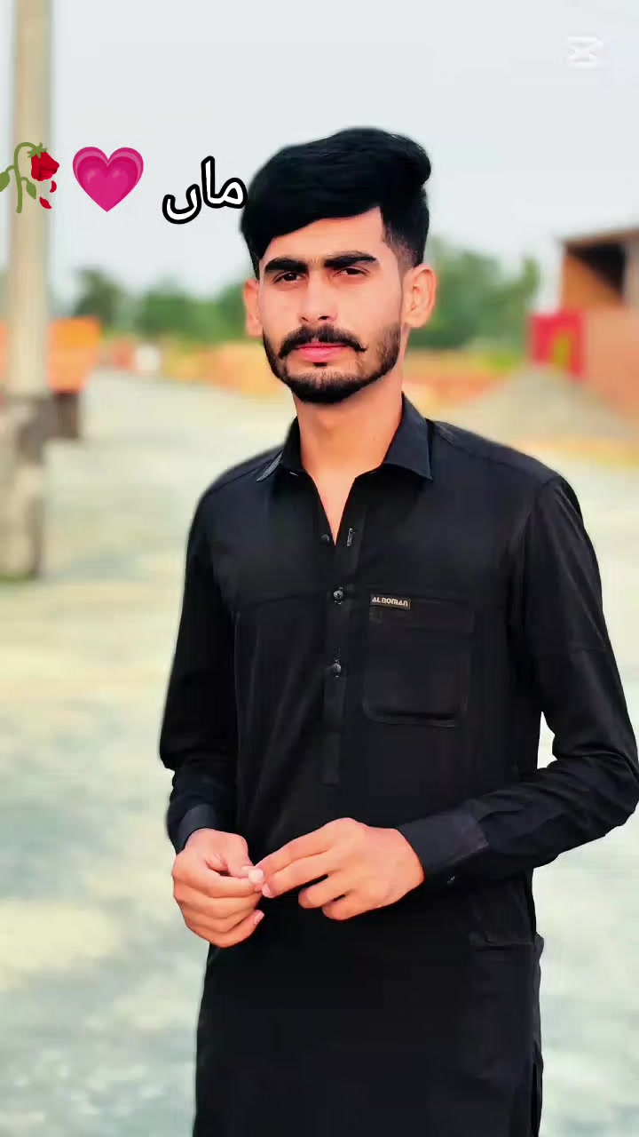 @❓ماں da لاڈلہ LADI 💫❗