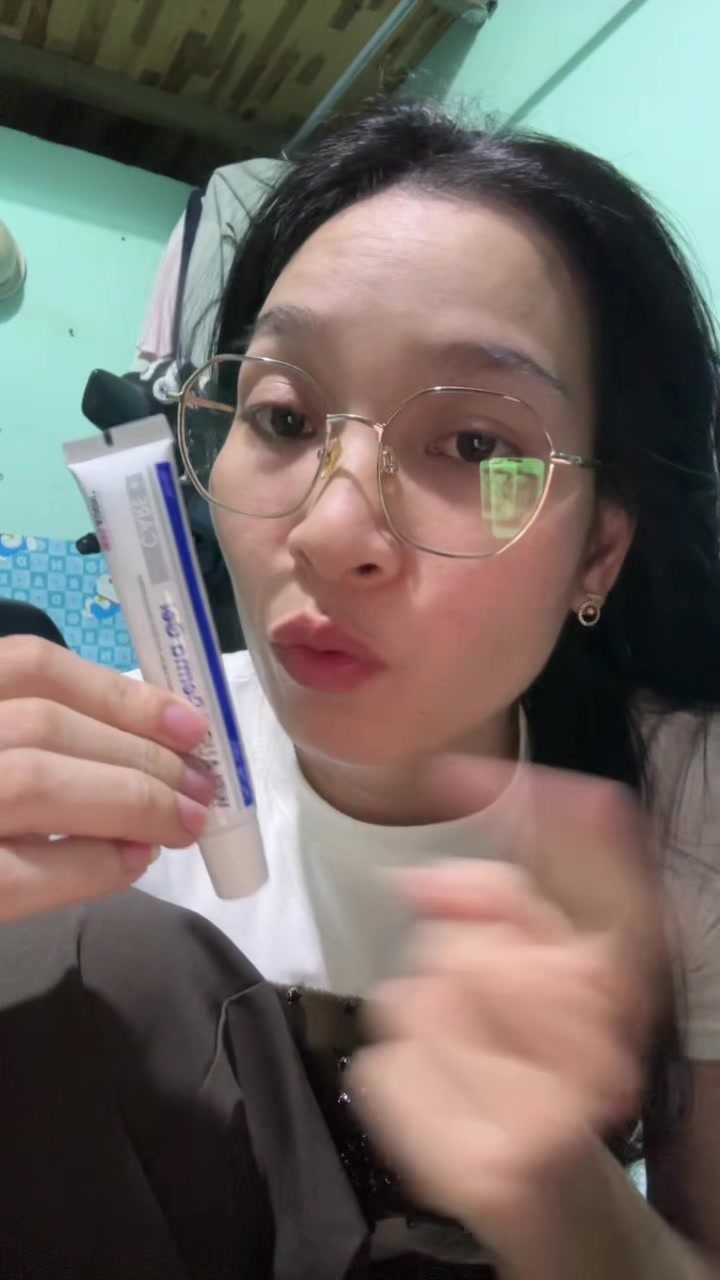 @Cô Bé makeup xây kênh 👩🏻💻