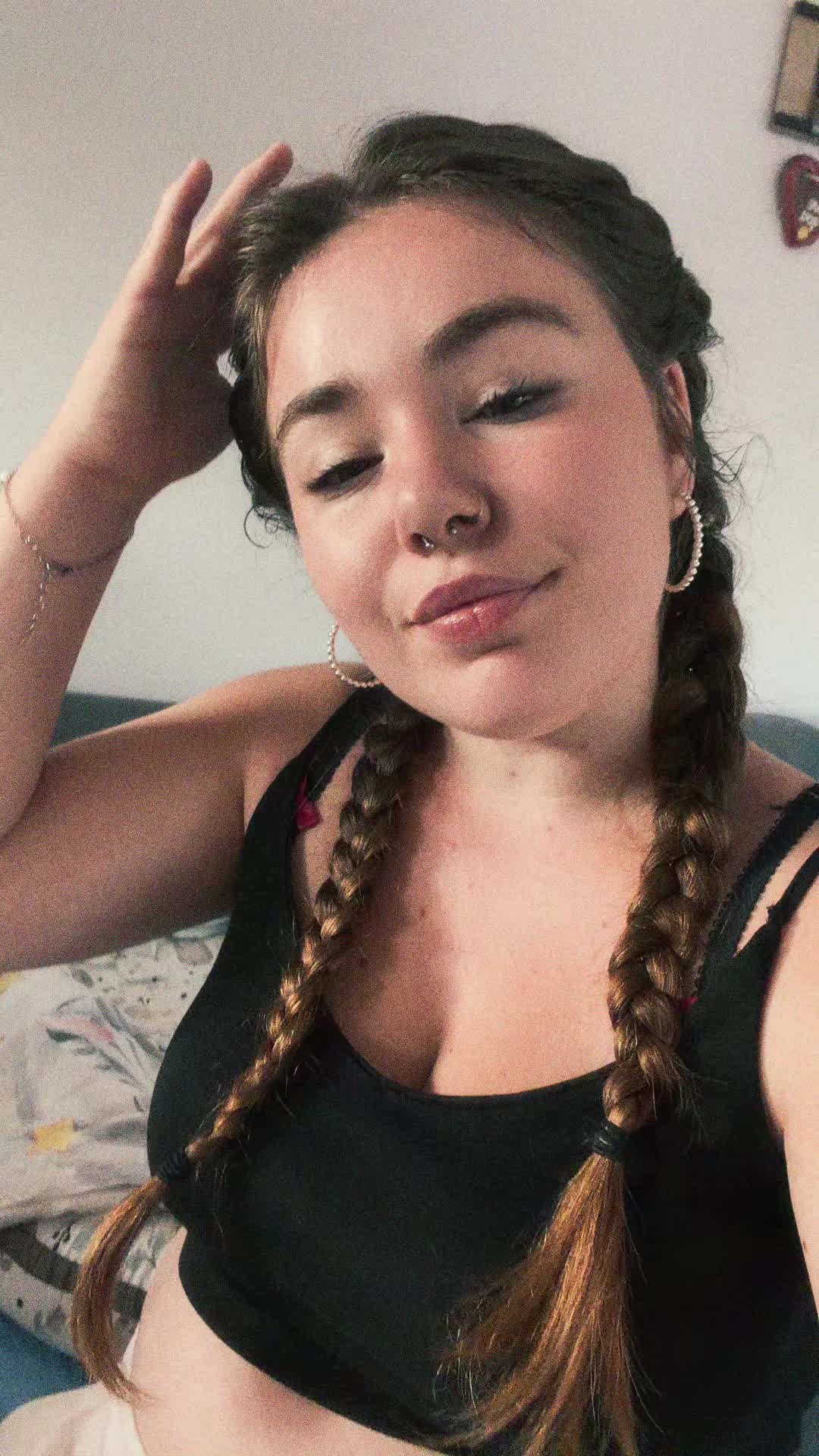 @Yvi22.3.2024