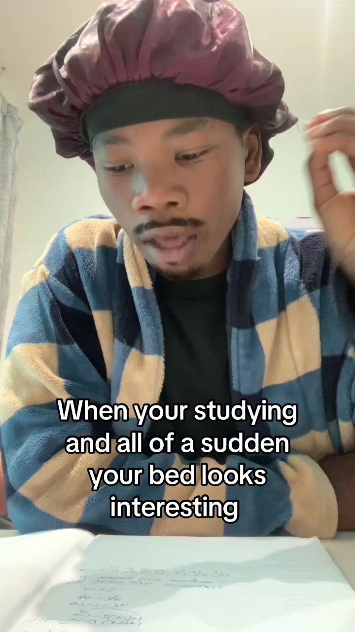 @Freakyclown