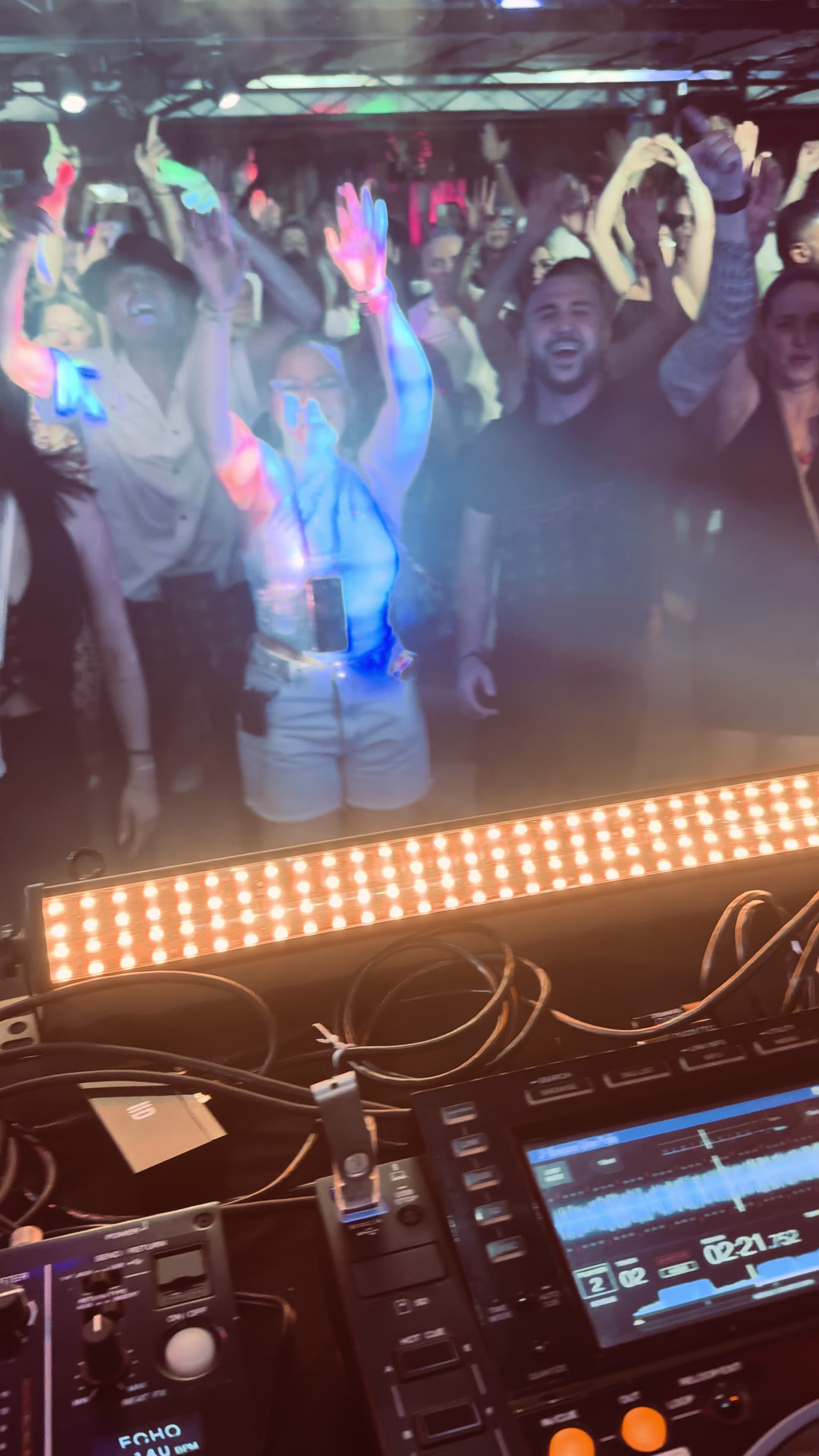 @DJ SASH!