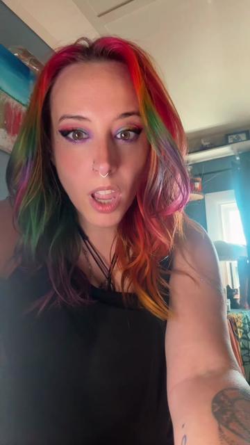 @thatrainbow_girl🌈✨🧿
