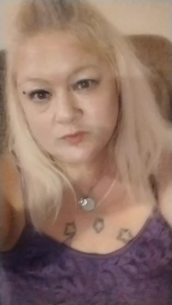 @🔐☮️🦋Amie Hartman🔏🦁