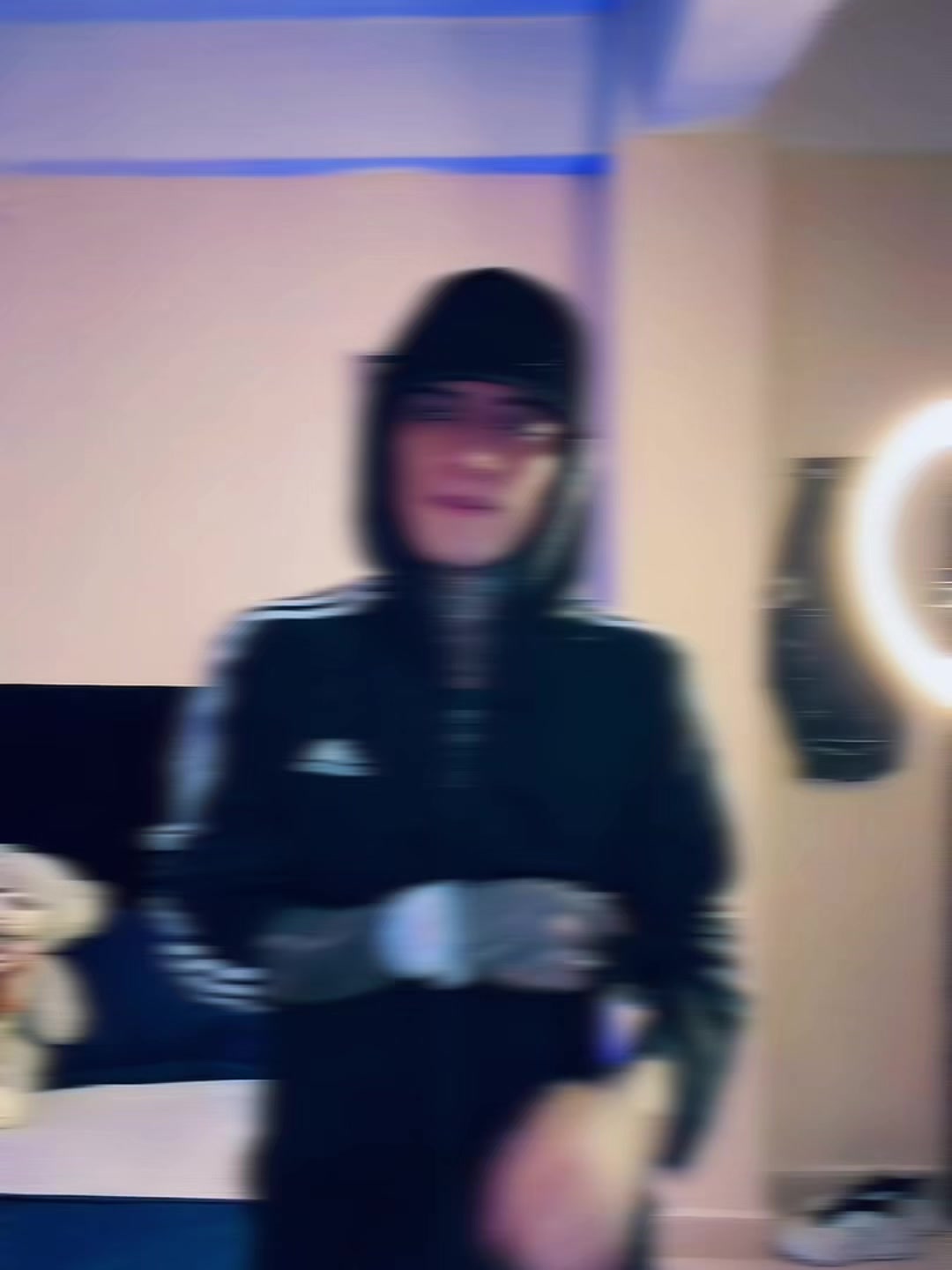 @𝓪𝓵𝓿𝓪𝓻𝓲𝓽𝓸🥷