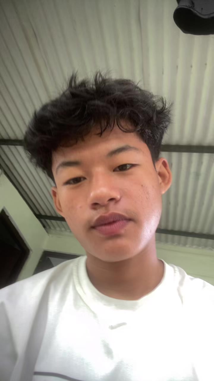@🪱