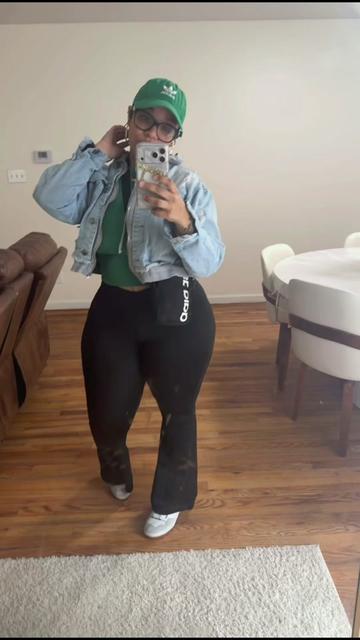 @๐ Nicole ๐
