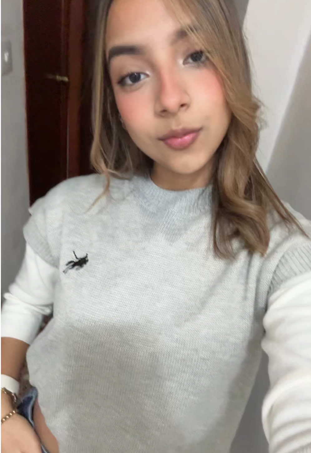 @AngelicaBravo17