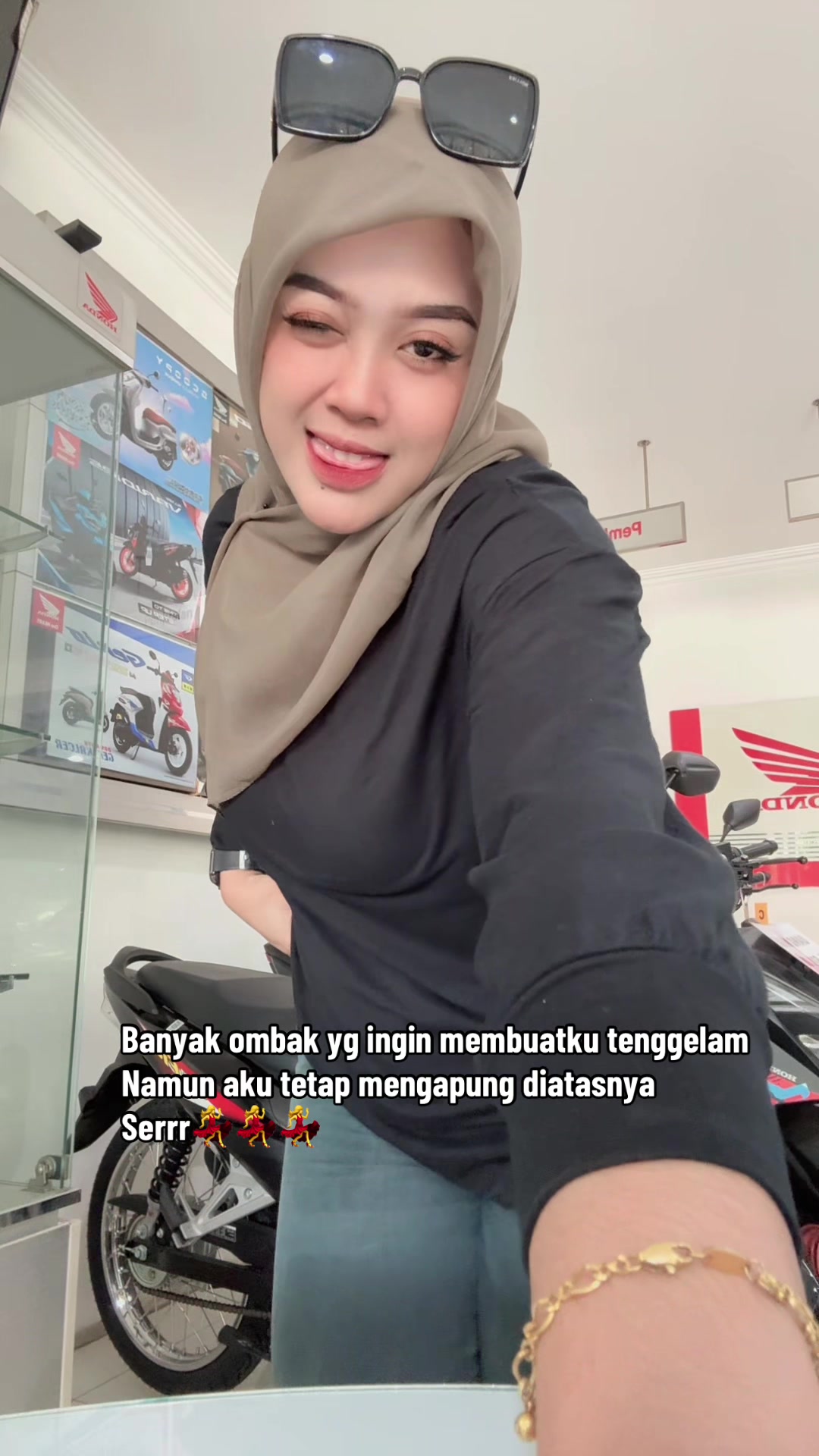 @Andriani✨