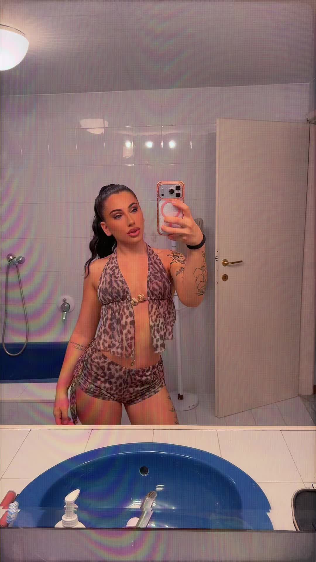 @_la_ferraro_