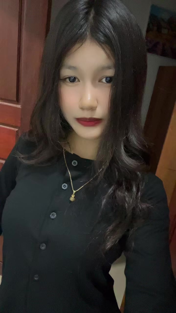 @MnusEka.