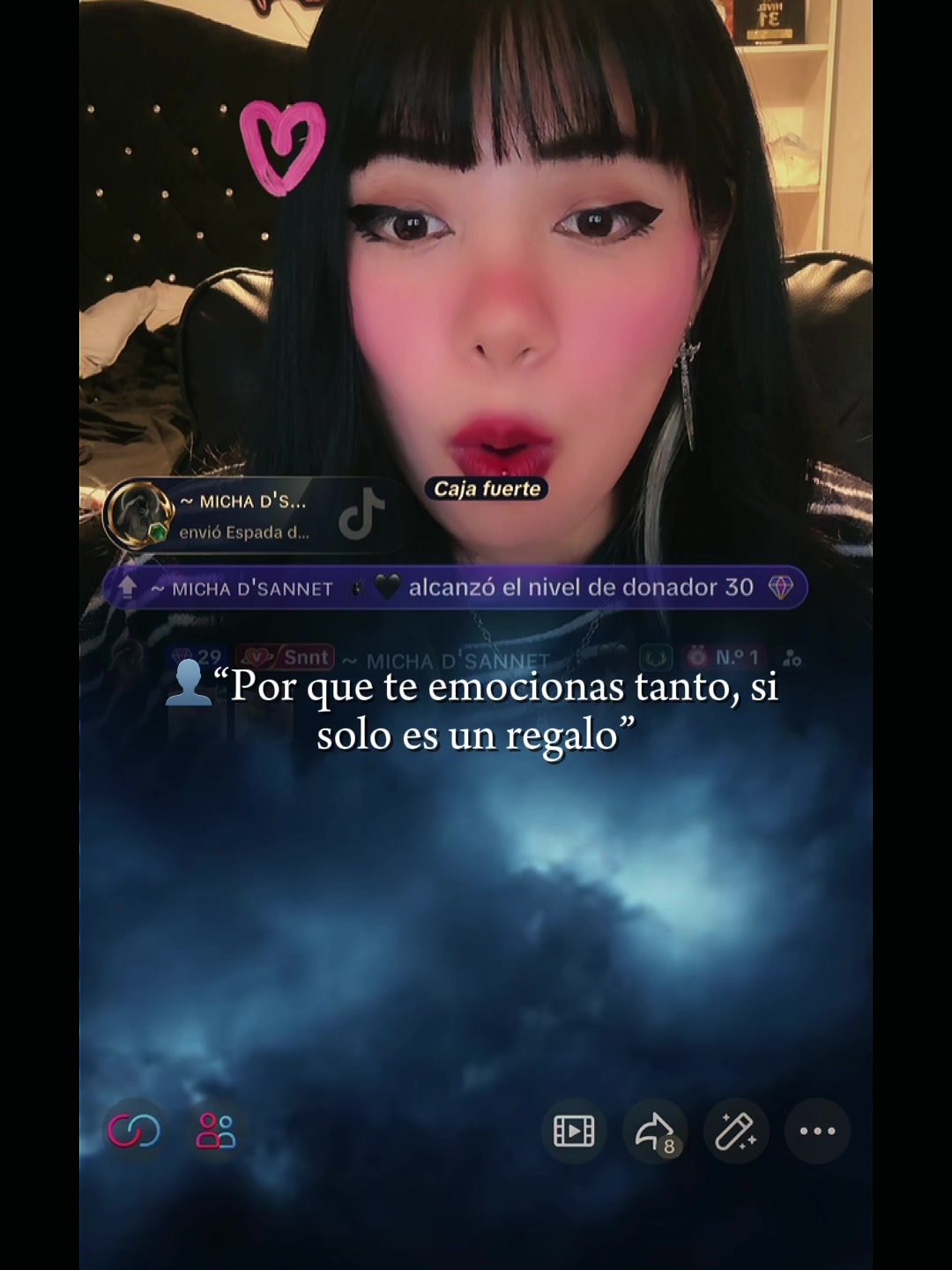 @Sannet🕷️🖤