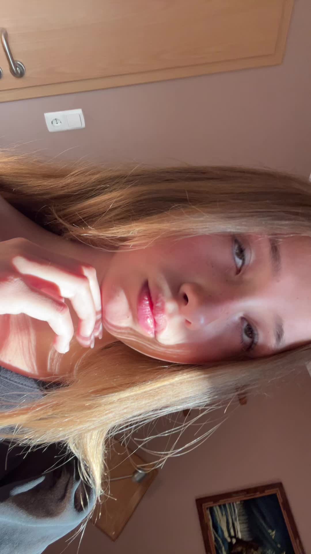 @𝐋𝐞𝐧𝐚