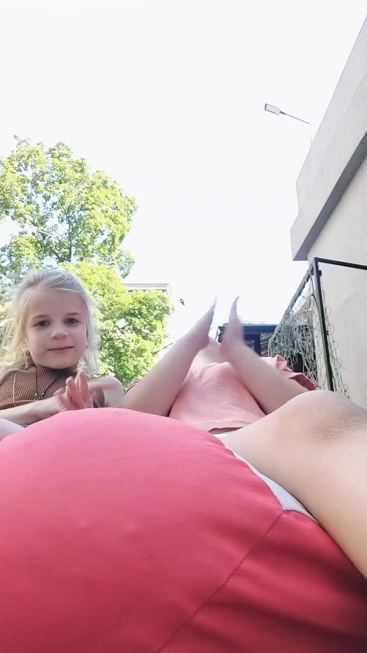 @Eva