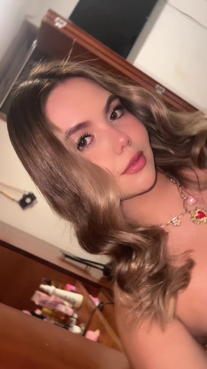 @Tati🦋