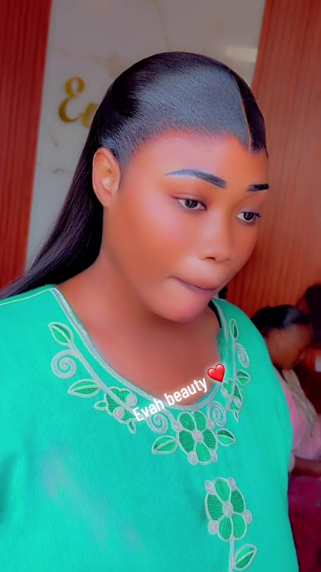 @Éva beauté❤️🥰