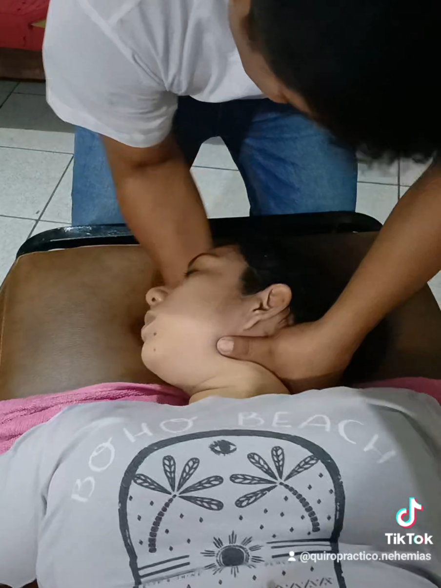 @Quiropr&aacute;ctico Nehemias Tuanama