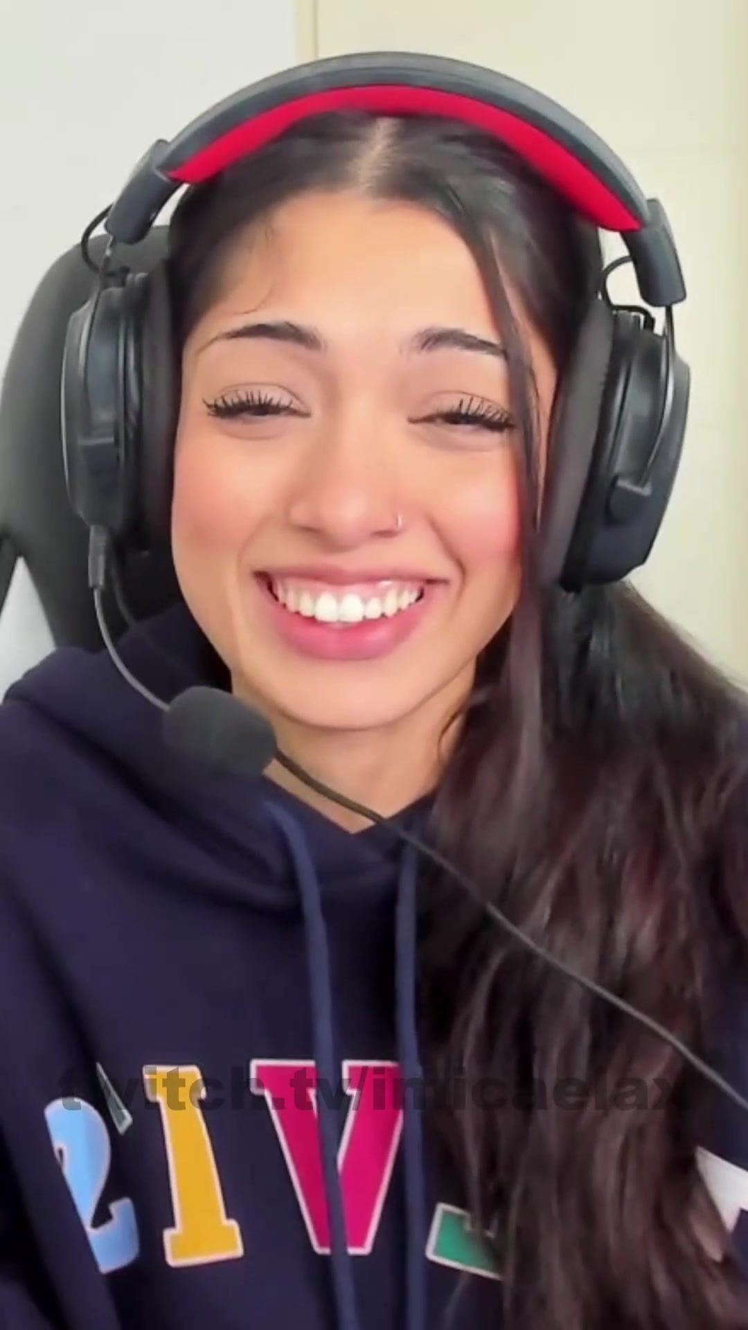 @Micaela