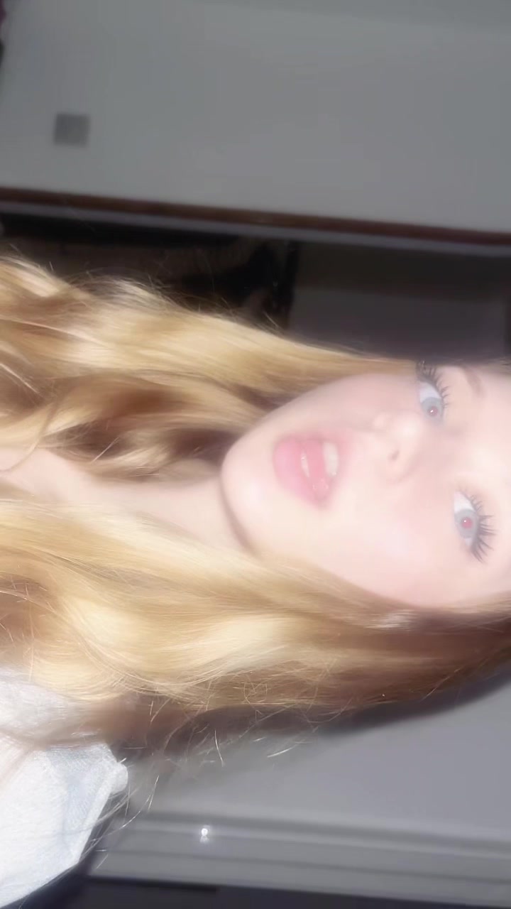 @LilyMillie