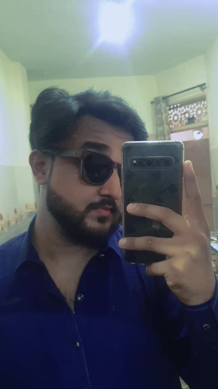 @𝑫𝒂𝒏𝒊𝒊 𝑩𝒉𝒂𝒊(pan_wala)