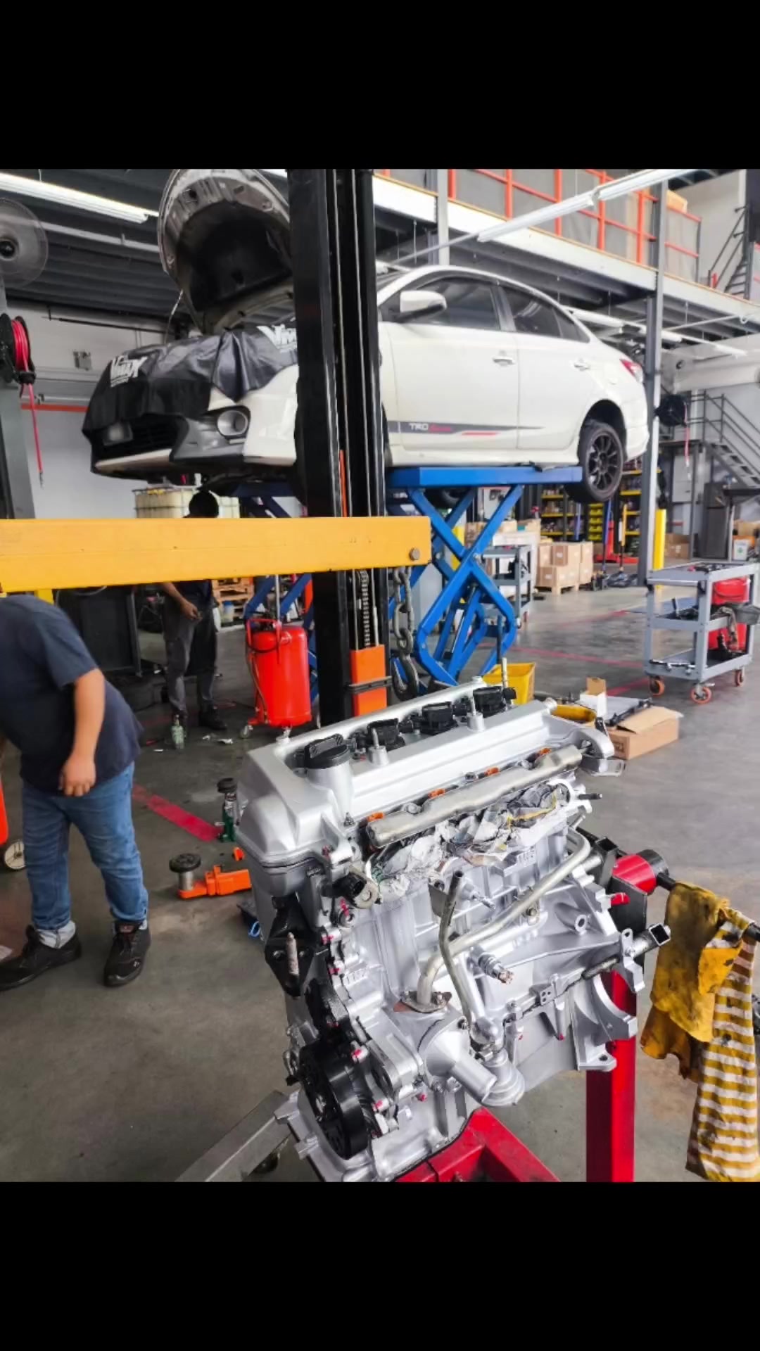 @V Max Autoworks