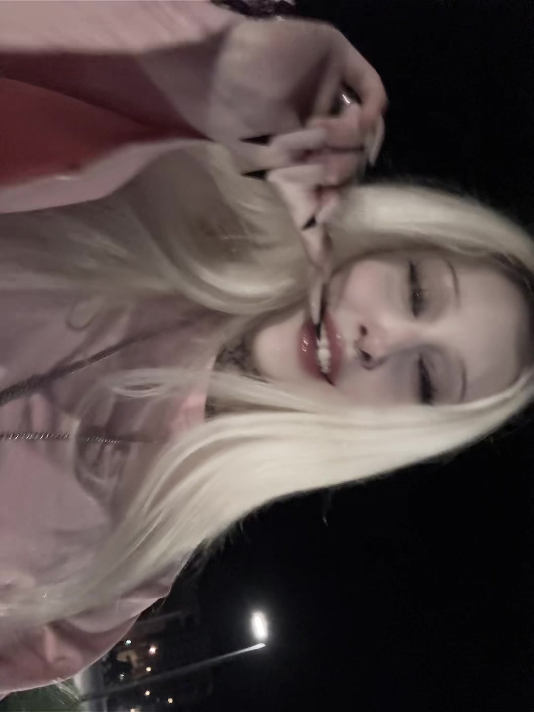 @аня ковач