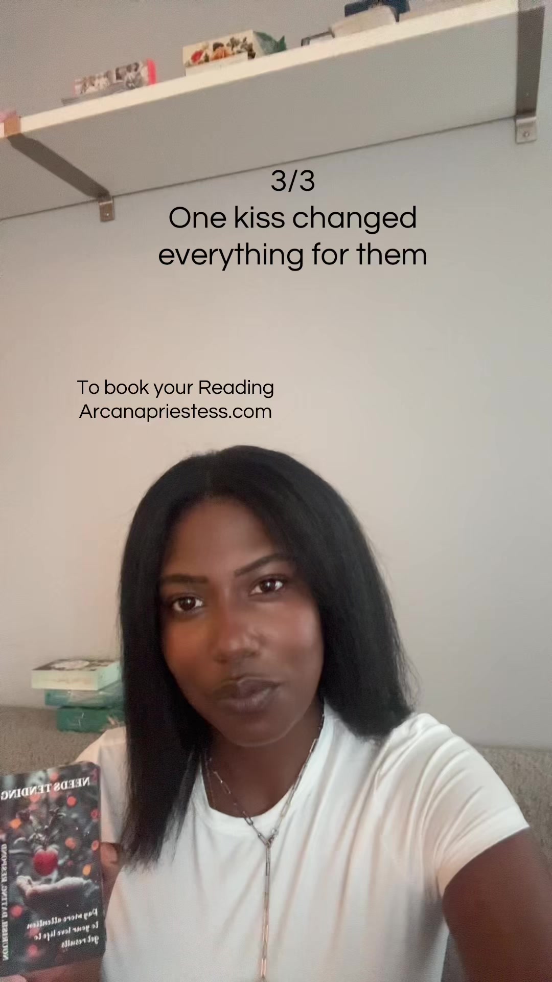 @Arcana Priestess Tarot Reader